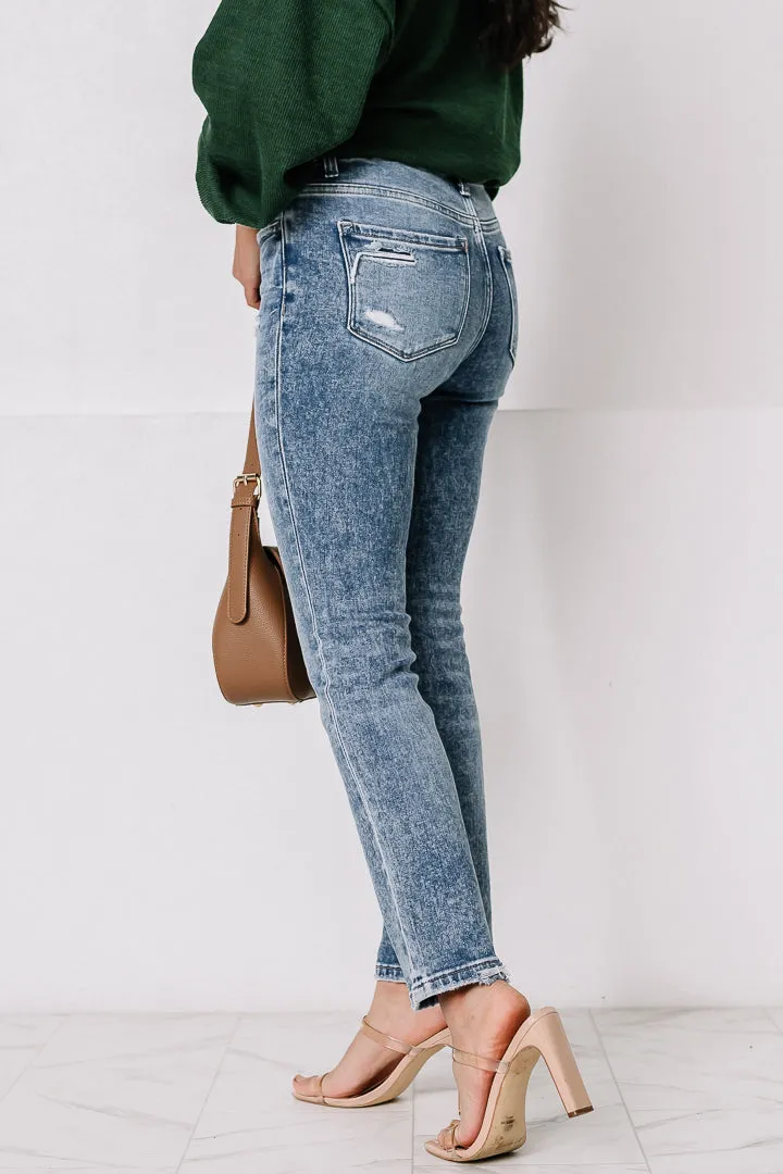 Conveniently Straight Leg Jeans